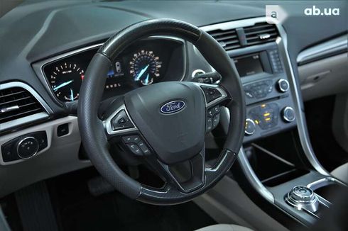 Ford Fusion 2016 - фото 12