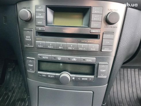 Toyota Avensis 2008 черный - фото 22