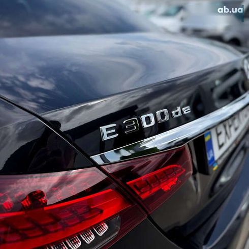 Mercedes-Benz E-Класс 2023 - фото 16