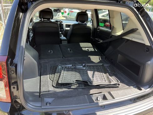 Jeep Compass 2016 черный - фото 12