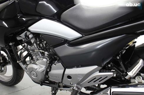 Suzuki GSR 2017 - фото 16