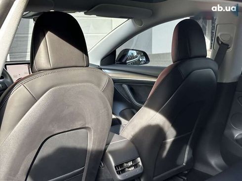 Tesla Model 3 2022 - фото 17