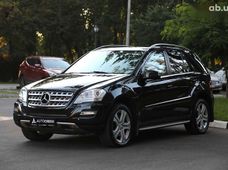 Продаж вживаних Mercedes-Benz M-Класс 2010 року - купити на Автобазарі