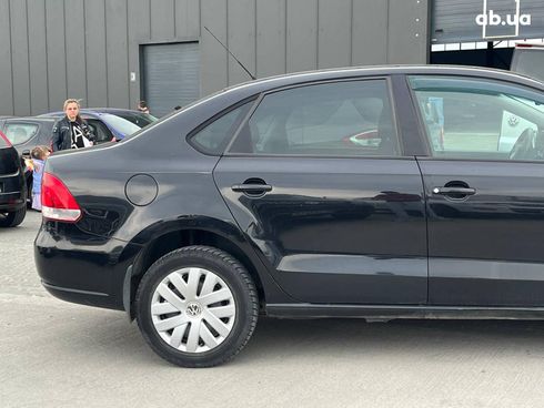 Volkswagen Polo 2012 черный - фото 11
