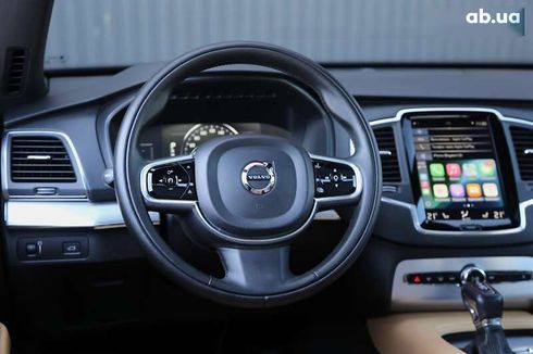 Volvo XC90 2017 - фото 16