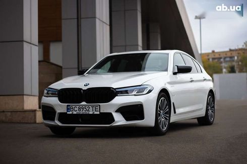 BMW 5 серия 2018 - фото 4