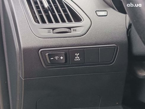 Hyundai ix35 2010 черный - фото 19