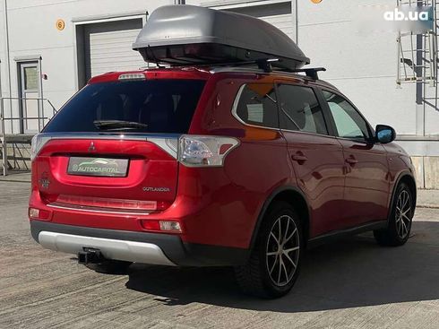 Mitsubishi Outlander 2014 - фото 10