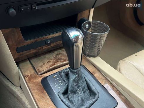 BMW 5 серия 2005 - фото 28