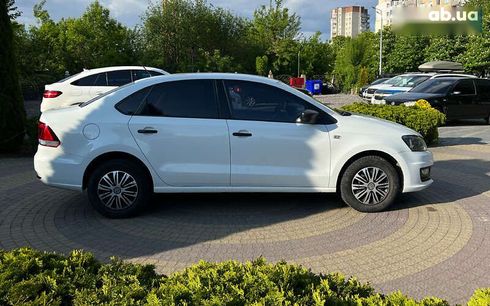 Volkswagen Polo 2018 - фото 8