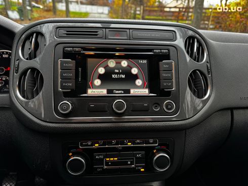 Volkswagen Tiguan 2012 коричневый - фото 17