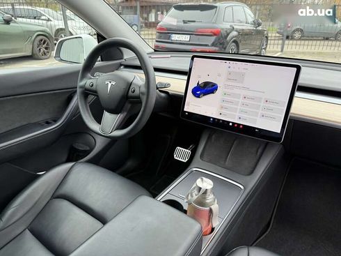 Tesla Model Y 2021 - фото 24