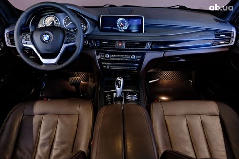 BMW X5 2018 серый - фото 7