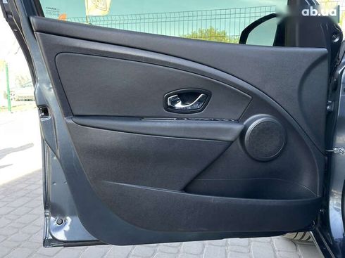 Renault Megane 2016 - фото 24