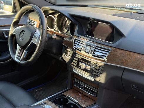 Mercedes-Benz E-Класс 2013 черный - фото 21