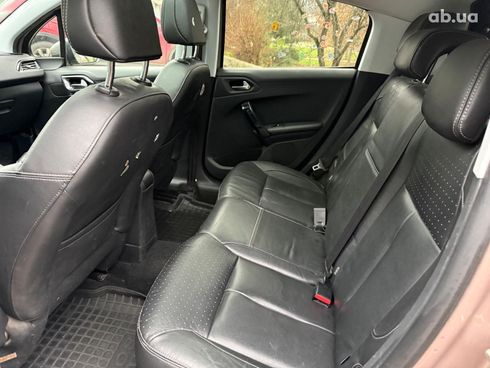 Peugeot 208 2013 серый - фото 17