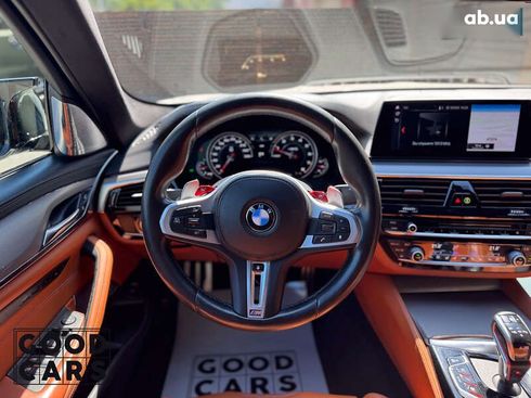 BMW M5 2019 - фото 18