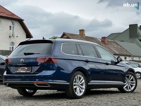 Volkswagen Passat 2022 - фото 8