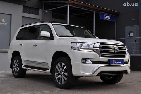 Toyota Land Cruiser 2016 - фото 5