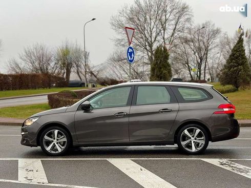 Peugeot 308 2016 - фото 7