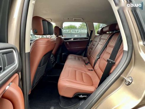 Volkswagen Touareg 2017 - фото 27