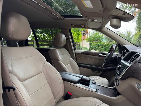 Mercedes-Benz GL-Класс 2015 черный - фото 36