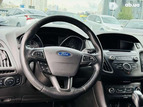 Ford Focus 2015 - фото 29