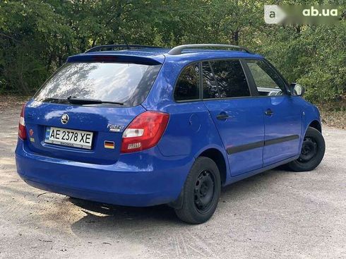 Skoda Fabia 2008 - фото 4