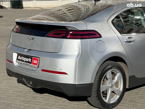 Chevrolet Volt 2014 серый - фото 7