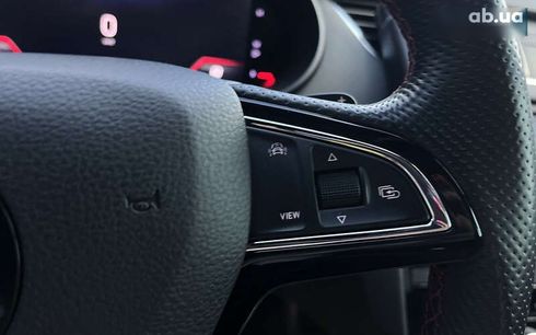 Skoda Octavia 2019 - фото 12