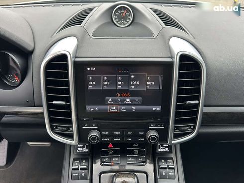Porsche Cayenne 2016 - фото 14