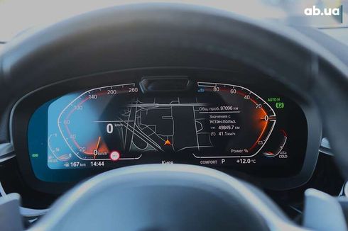 BMW 5 серия 2021 - фото 18