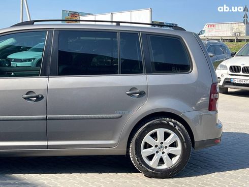 Volkswagen Touran 2008 серый - фото 5