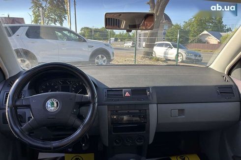 Skoda Fabia 2001 - фото 18