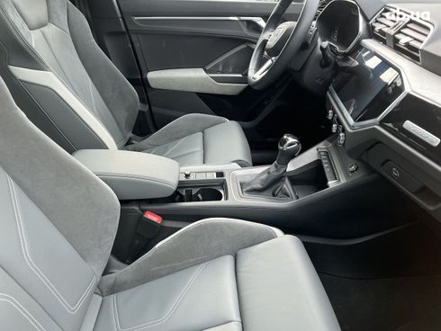 Audi Q3 2022 - фото 3