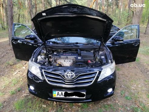 Toyota Camry 2011 черный - фото 9
