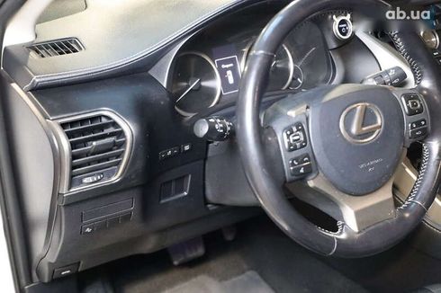 Lexus NX 2016 - фото 17