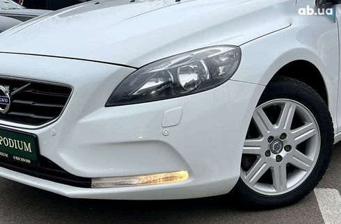Volvo V40 2013 - фото 4