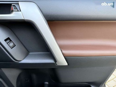 Toyota Land Cruiser Prado 2021 - фото 23