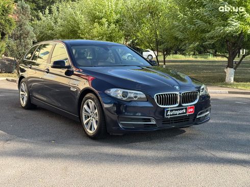 BMW 5 серия 2017 синий - фото 7