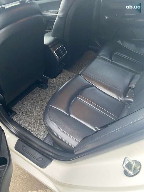 Kia K5 2018 - фото 10