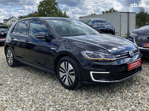 Volkswagen e-Golf 2020 - фото 21