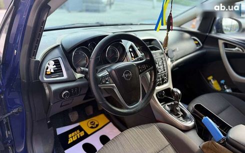 Opel Astra 2011 - фото 8