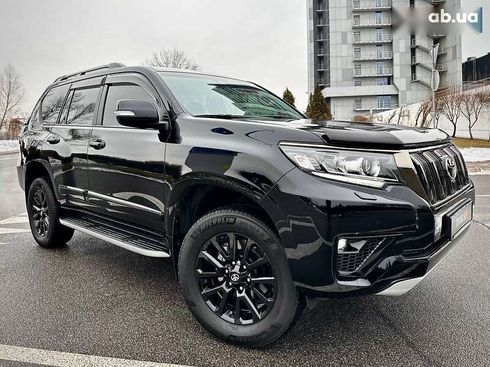 Toyota Land Cruiser Prado 2022 - фото 20