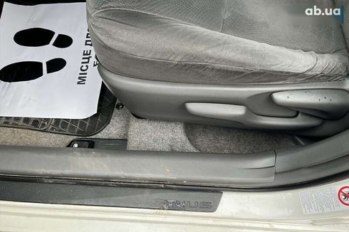Toyota Prius 2010 - фото 12