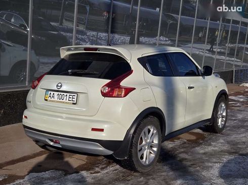 Nissan Juke 2011 - фото 4