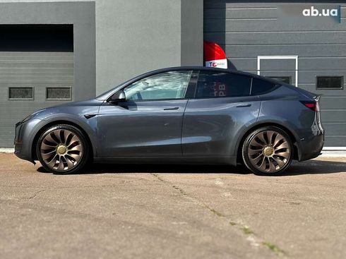 Tesla Model Y 2023 - фото 6