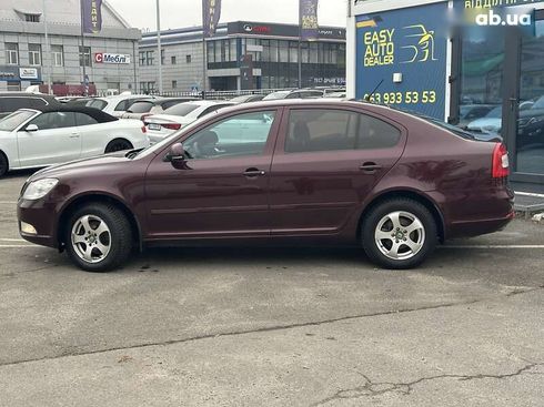 Skoda Octavia 2012 - фото 8