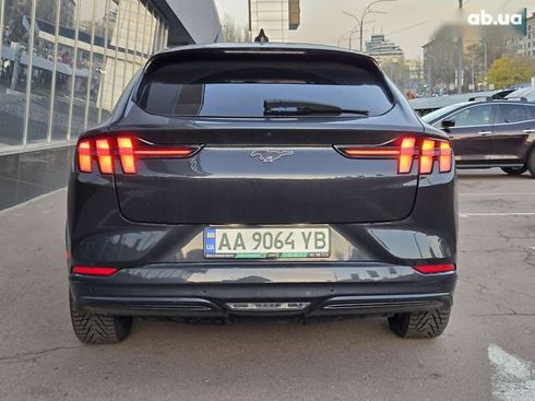 Ford Mustang Mach-E 2021 - фото 6