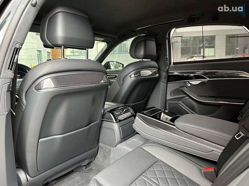 Audi S8 2025 - фото 22